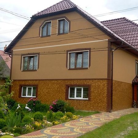 Sadyba Gostynniy Dvir 艾兹基 外观 照片