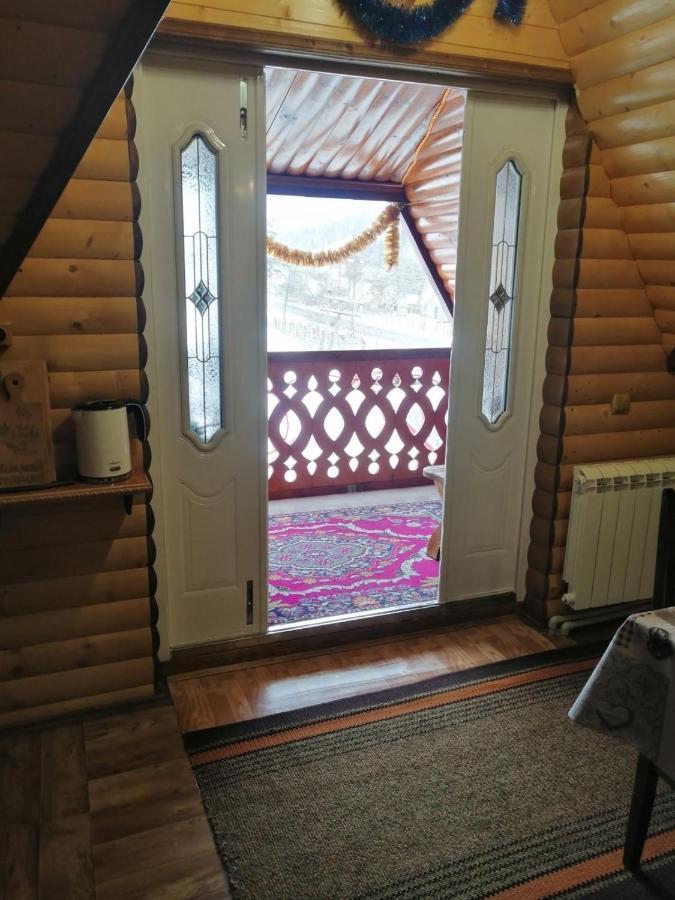 Sadyba Gostynniy Dvir 艾兹基 外观 照片